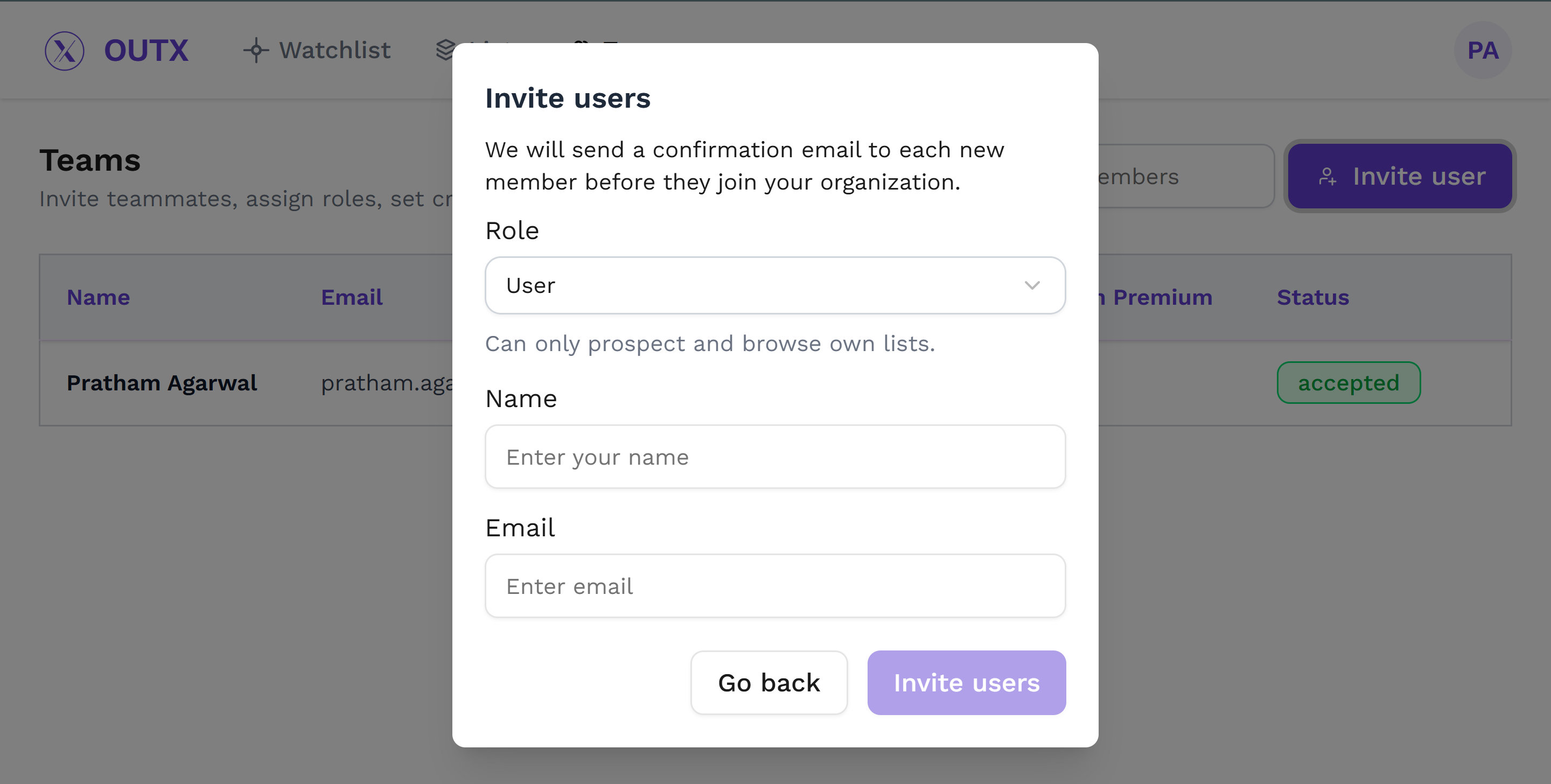 Team-Zusammenarbeit in Outx.ai